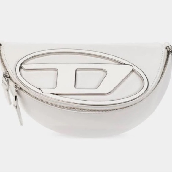 Diesel 1DR Convertible Logo-Plaque Crossbody Saddle Bag - Picture 2 of 9